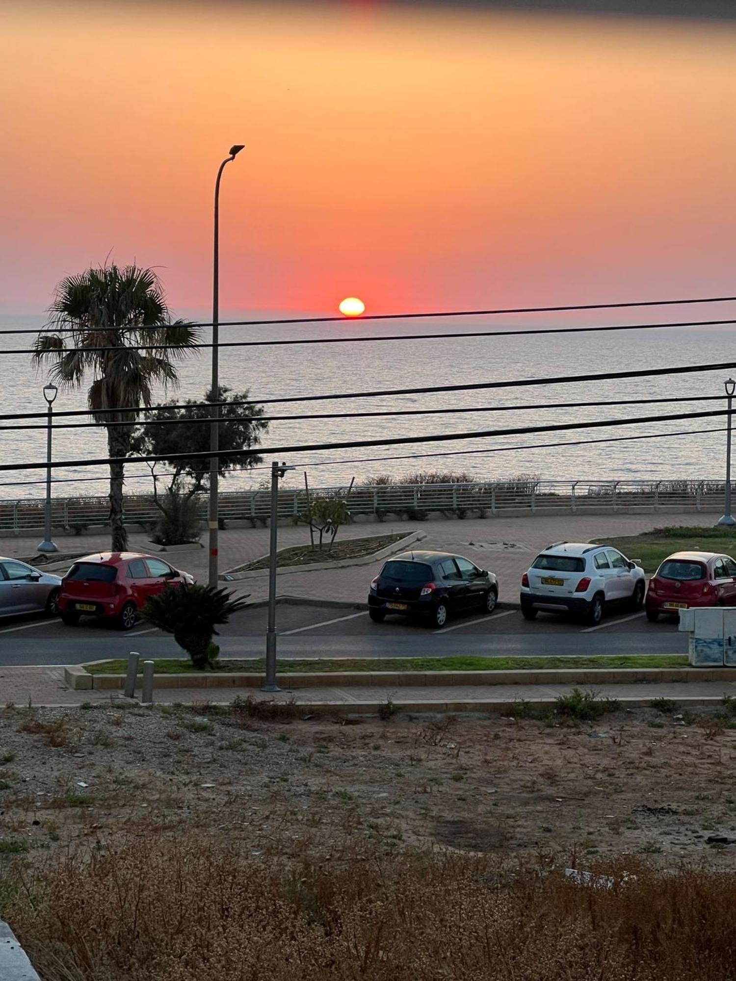 חוויה בכיכר גולד Leilighet Netanya Eksteriør bilde